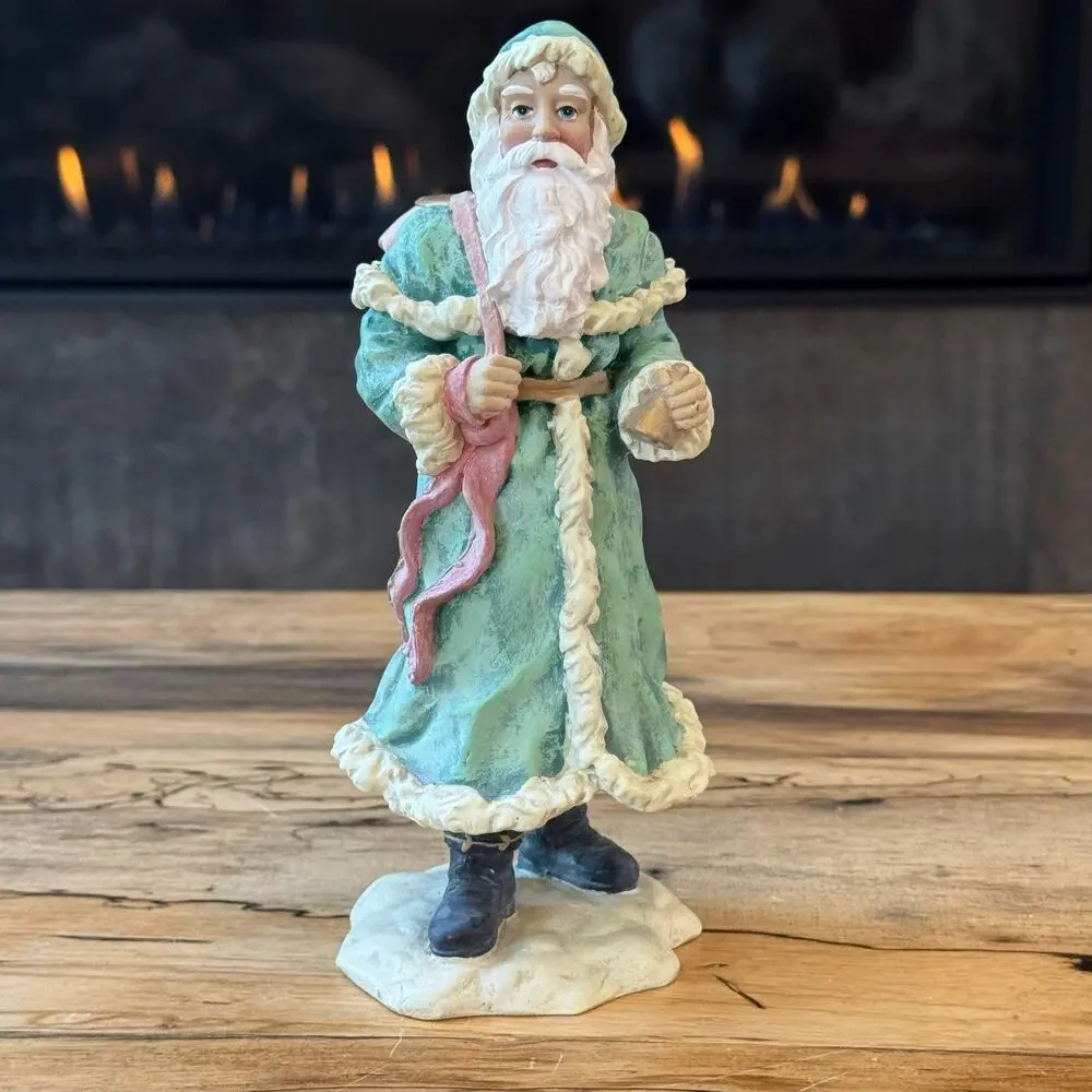 VTG House of Lloyd Christmas Around The World Father Christmas Candle Holder